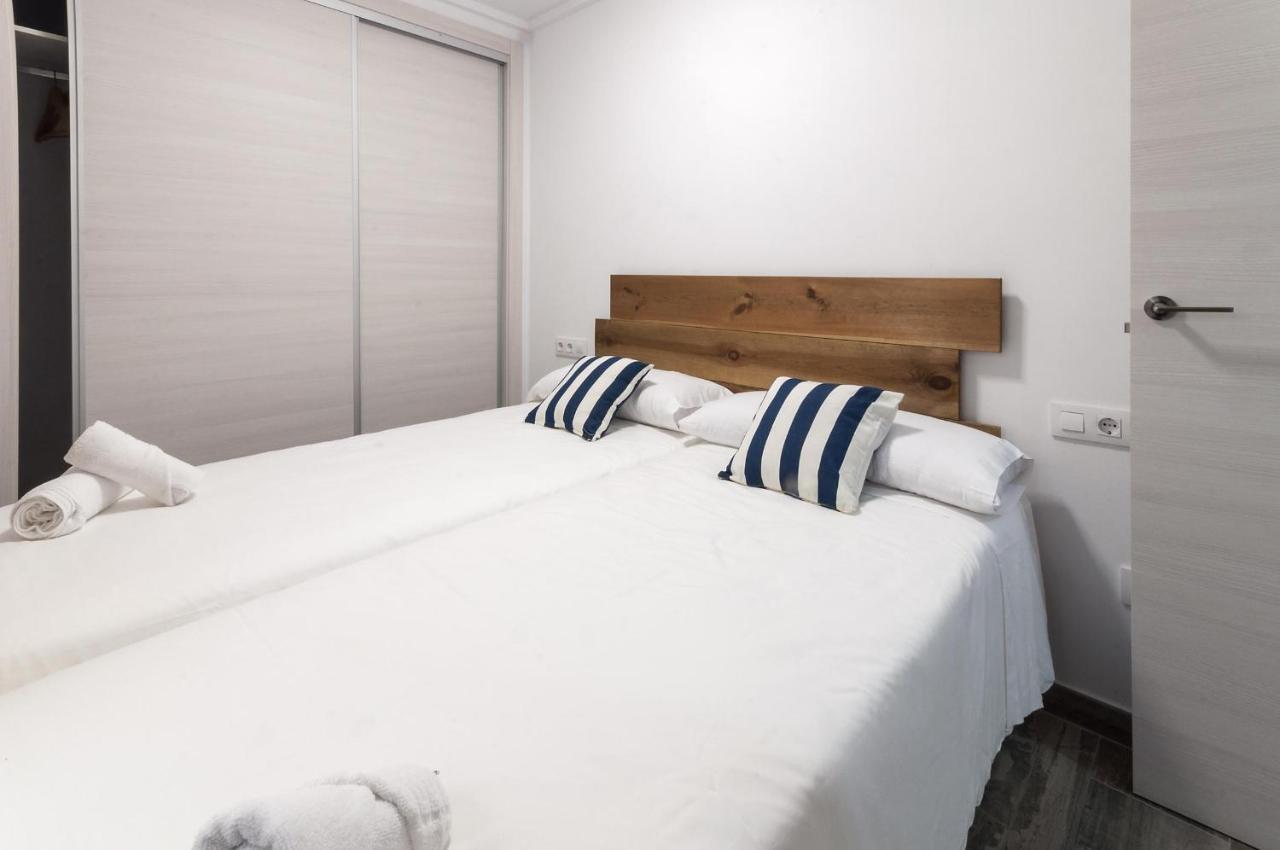 Apartamentos Al-Andalusi Denia Exteriör bild