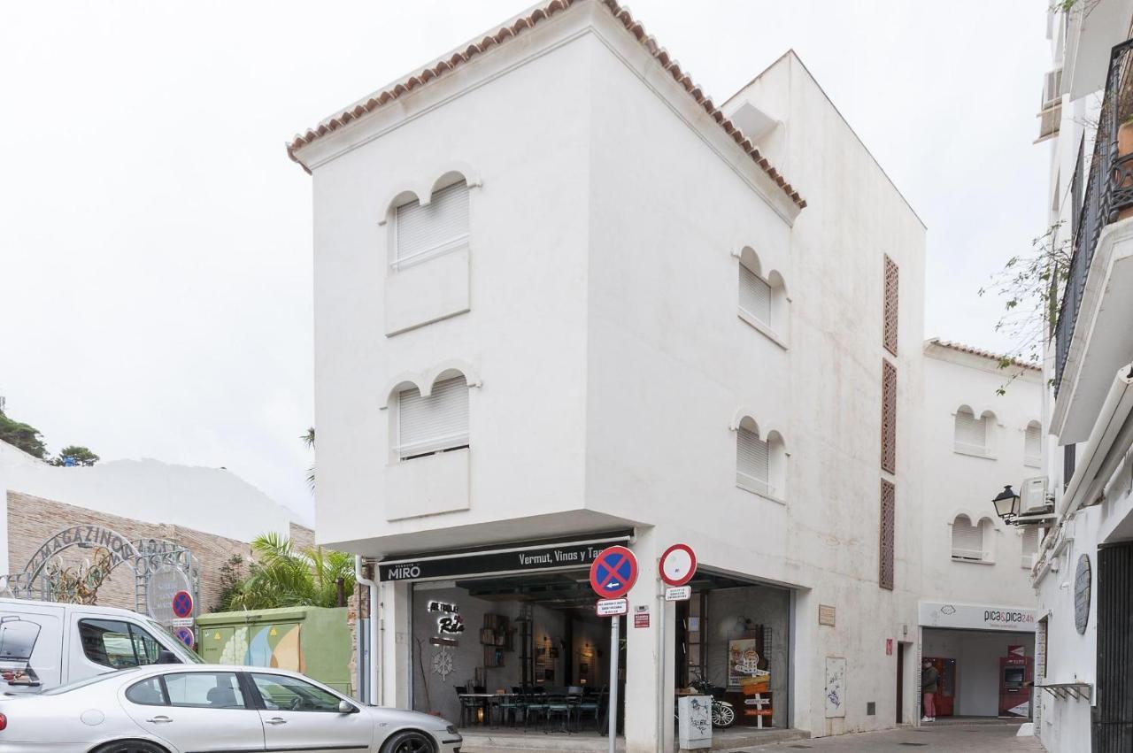 Apartamentos Al-Andalusi Denia Exteriör bild