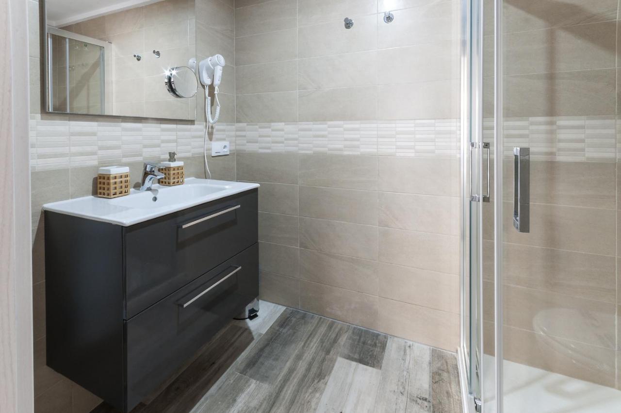 Apartamentos Al-Andalusi Denia Exteriör bild